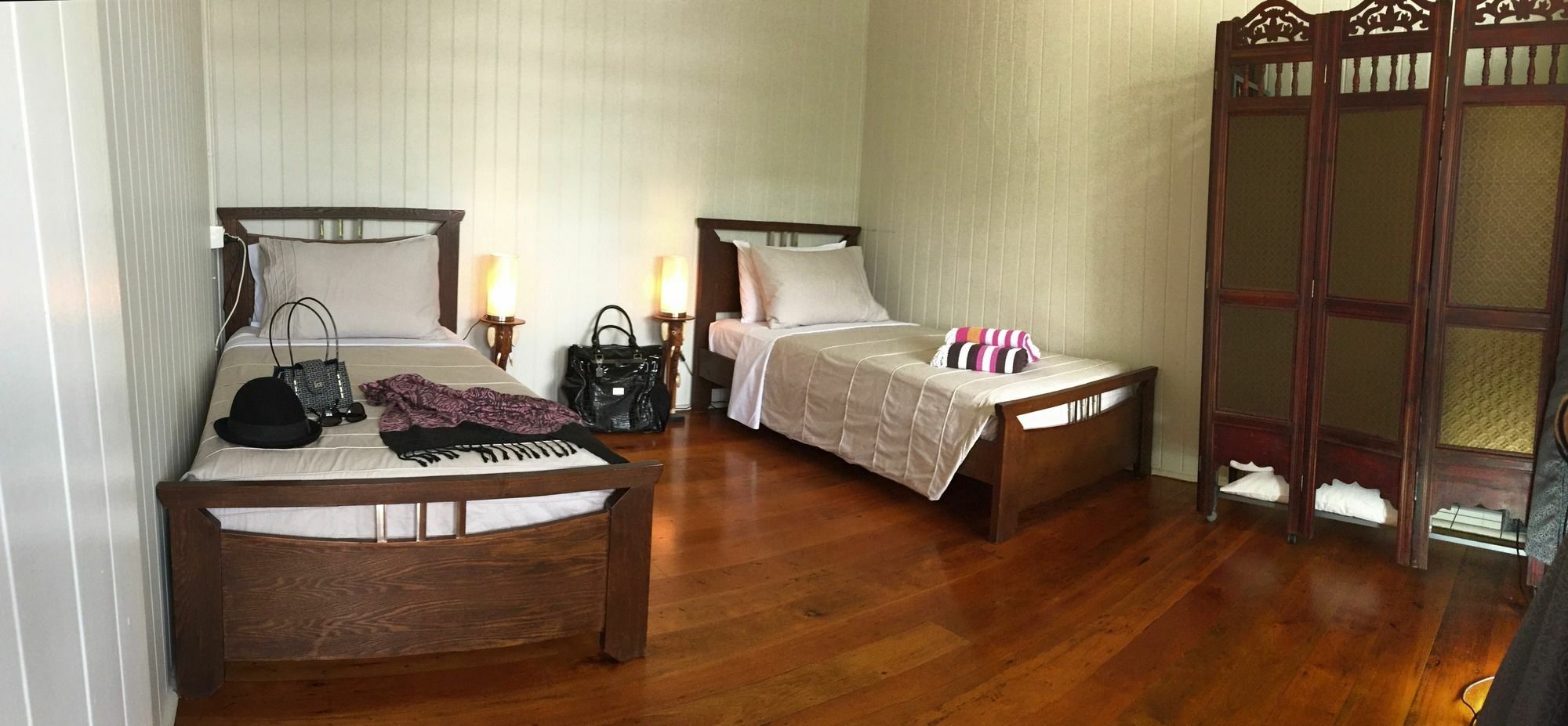 Five 3 Five Aparthotel Urangan Exterior foto